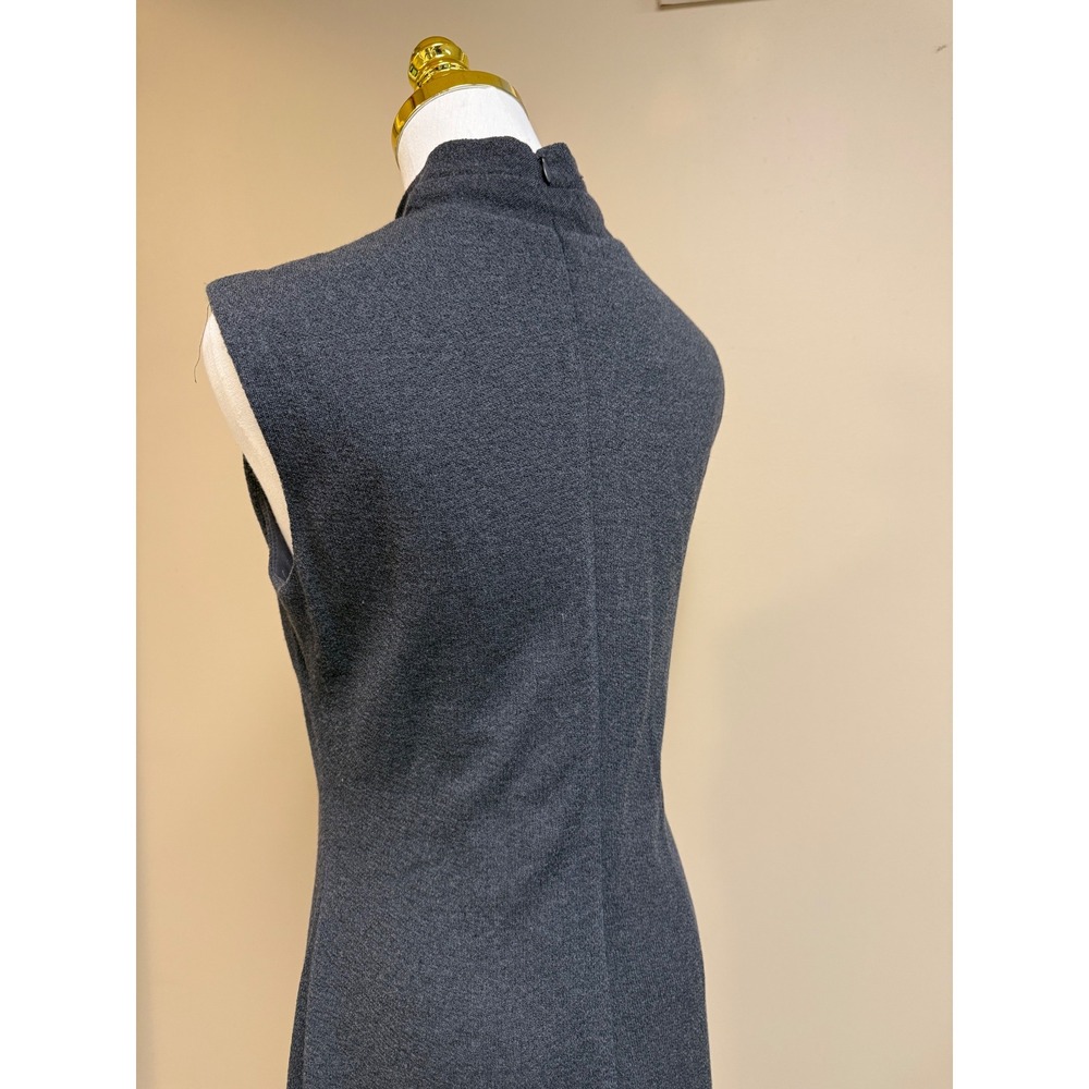 100% Merino Wool Talbots Dark Charcoal Gray Sleeveless Midi Dress - Picture 4 of 10
